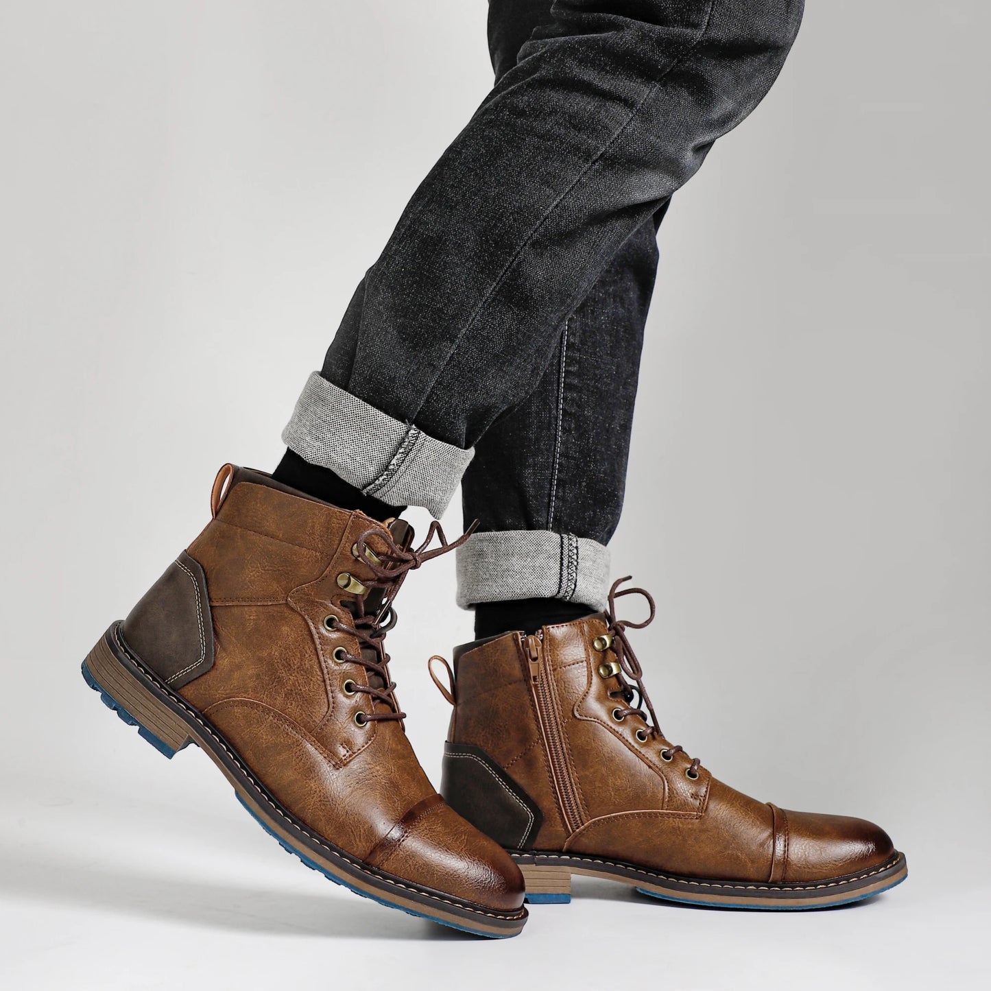 Brogue Chelsea Men Boots 2025 American style Comfortable Fashion Leather Boots