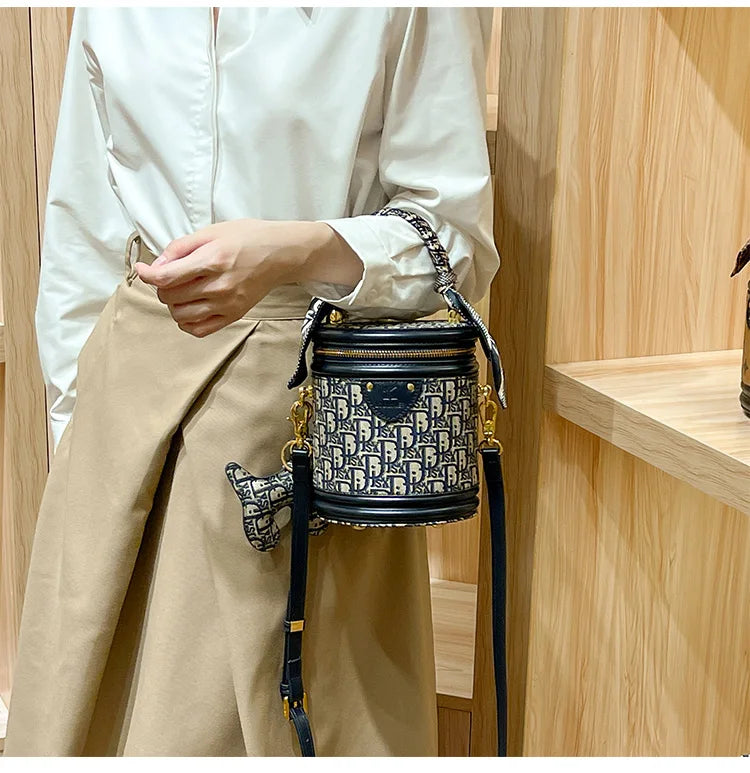 Light luxury brand women's handbag high-end sense contrasting color shoulder bag bucket bag