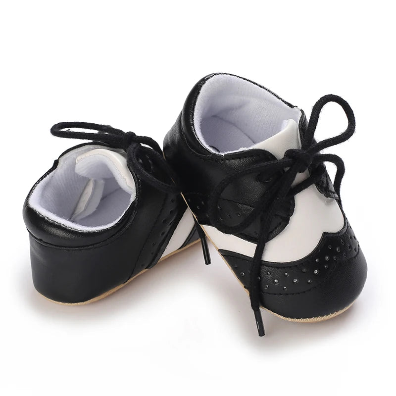 Baby Shoes Classic Soft Soled Sports Shoes 0-1 Year Old Baby Pre Walking Shoes Shoelaces