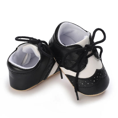 Baby Shoes Classic Soft Soled Sports Shoes 0-1 Year Old Baby Pre Walking Shoes Shoelaces