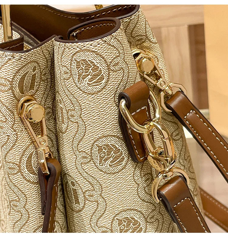 Light luxury brand women's handbag designer's high-quality shoulder bag, fashion