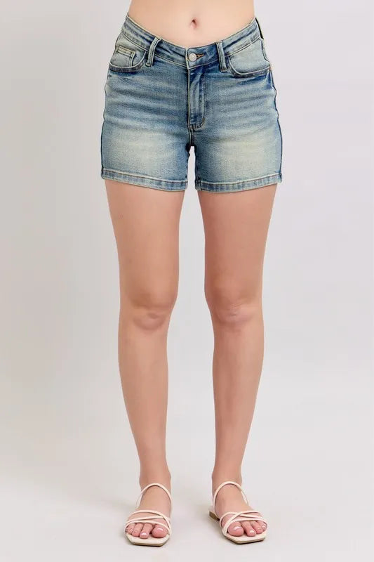 Judy Blue V-Front Vintage Wash Shorts MD / S MD / M MD / L MD / S-MD / M-MD / L-MD / 2XL-MD / 3XL-MD / 1XL-