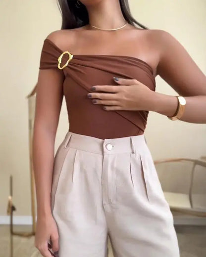 Chic & Sleek: One-Shoulder Slim Fit Bodysuit with Heart-Shaped Accent brown / S(4) brown / M(6) brown / L(8-10) brown / S(4)-brown / M(6)-brown / L(8-10)-brown / XL(12)-