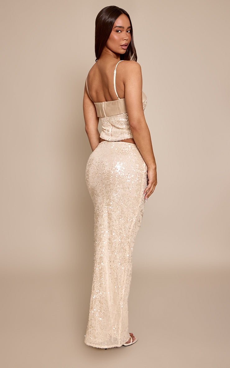 https://cdn-img.prettylittlething.com/f/0/b/8/f0b8371bf4efd26bb445e92695bcad56d107286c_CNO7320_3_cream_sequin_mid_rise_maxi_skirt.jpg